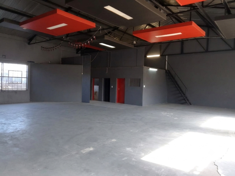 To Let Commercial Property for Rent in Zinniaville North West